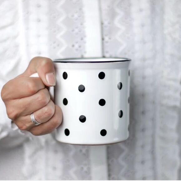 Set of TWO Elegant Black and White Polka Dot Mugs NWOT - Picture 1 of 8